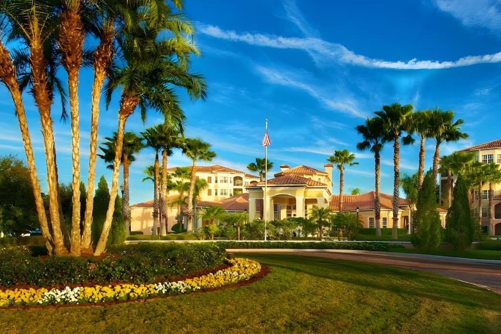 Entire Rental 3-Br Minutes From Disney X8 Hot Tub Apartment 2204 オーランド エクステリア 写真